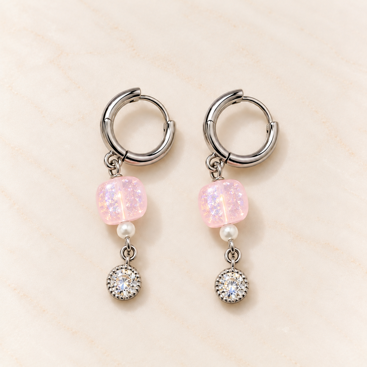 Elegante zilveren oorbellen met iriserende hangers – Blush Spark | Enjoia