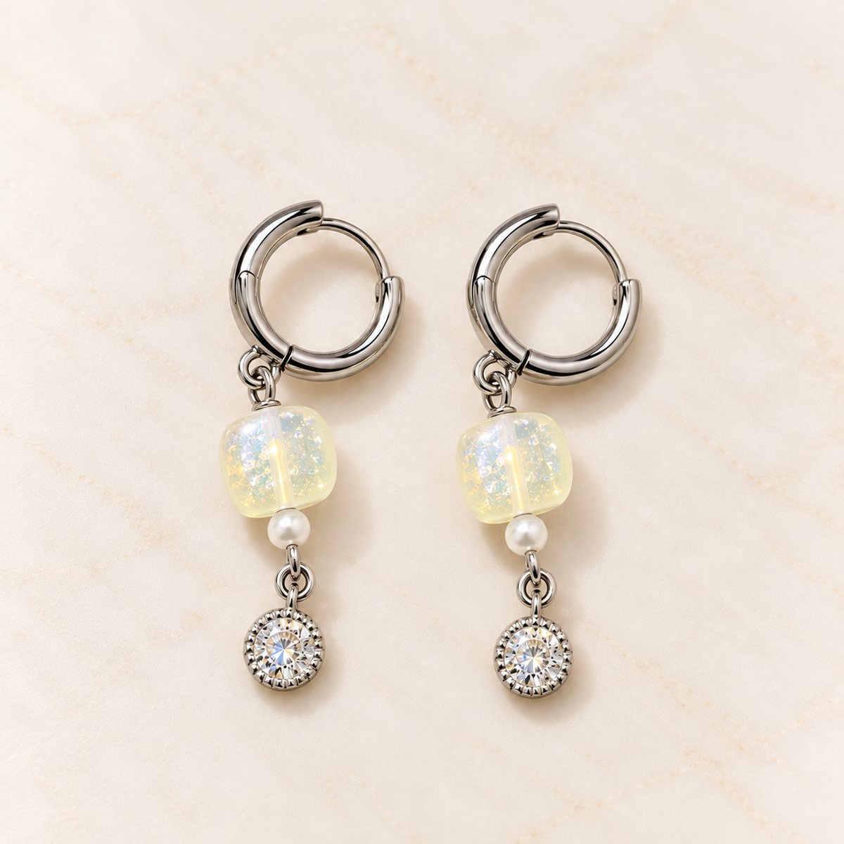 Elegante zilveren oorbellen met opaalaccenten – Ivory Spark | Enjoia