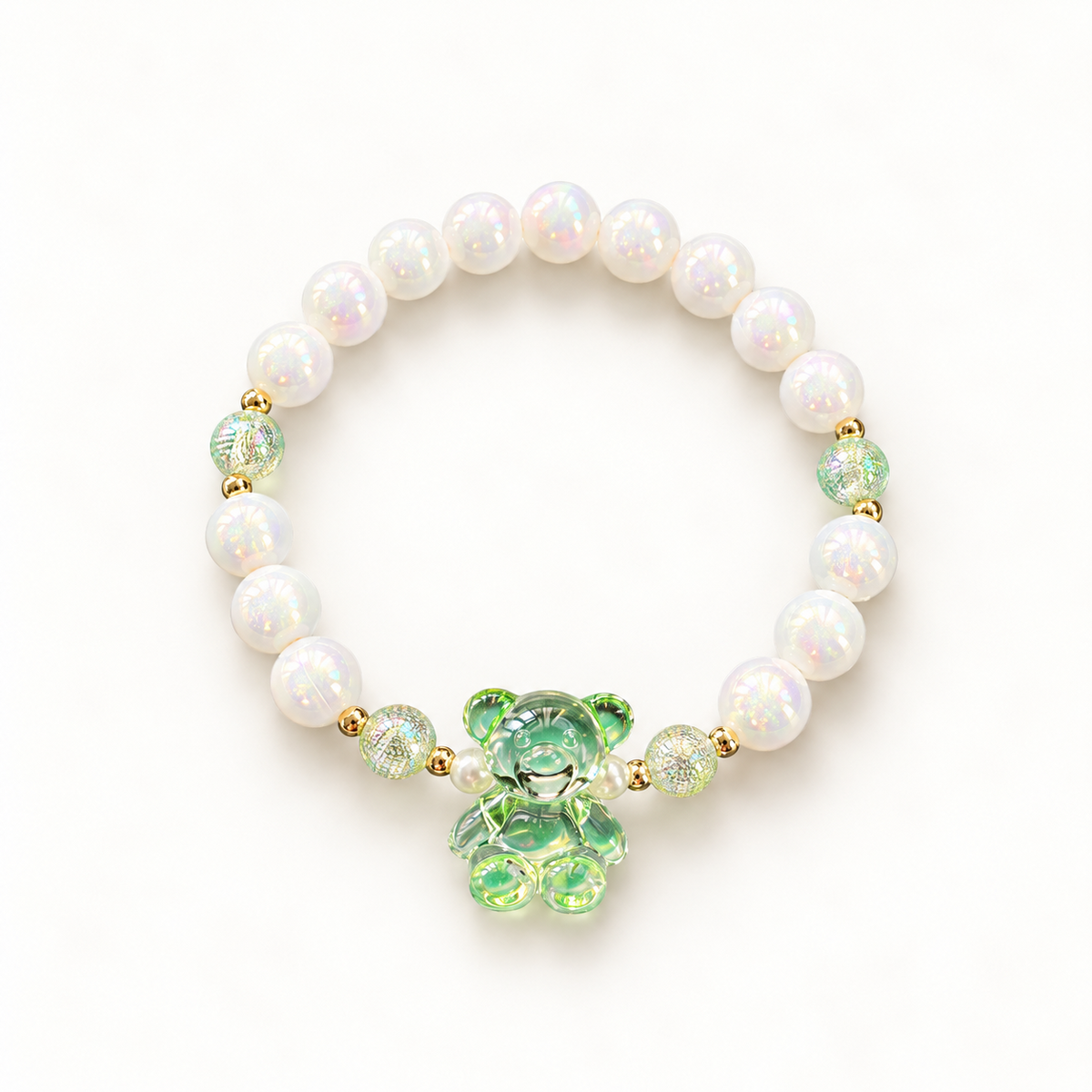 Mini Magic Minty Bear kinderarmband met groen teddybeertje en witte glanskralen