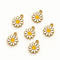 Bloom & Berry Charms · Daisy Bloom – Madeliefje