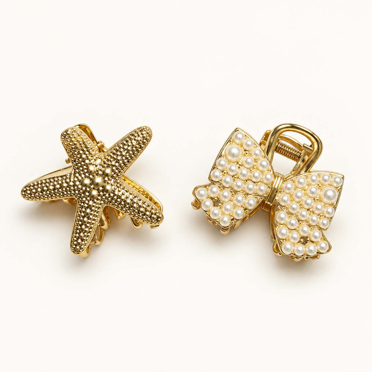 Starfish Pearl set van twee goudkleurige haarklemmen met zeester en parelstrik
