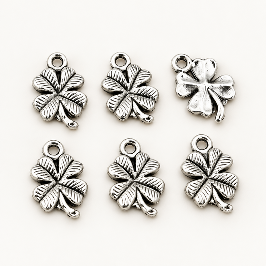 Klavertje zilver bedel – Enjoia Keychain Builder