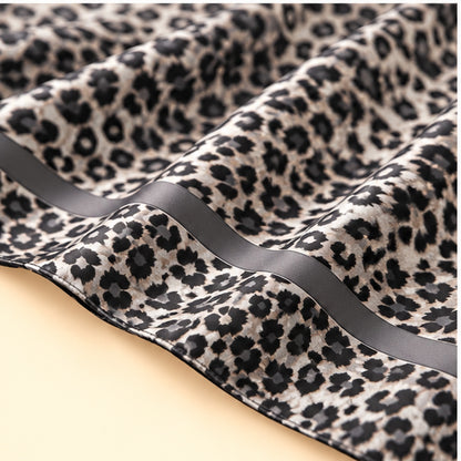 Gloss Muse – Wild & Luxe, print Silver Leopard | Enjoia Jewellery