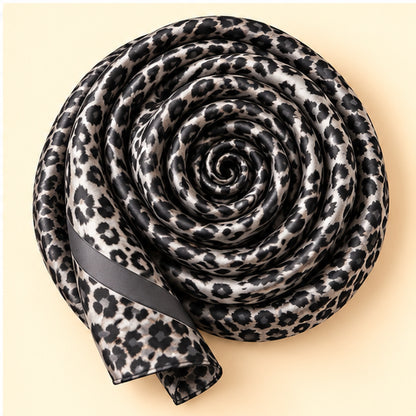 Gloss Muse – Wild & Luxe, print Silver Leopard | Enjoia Jewellery
