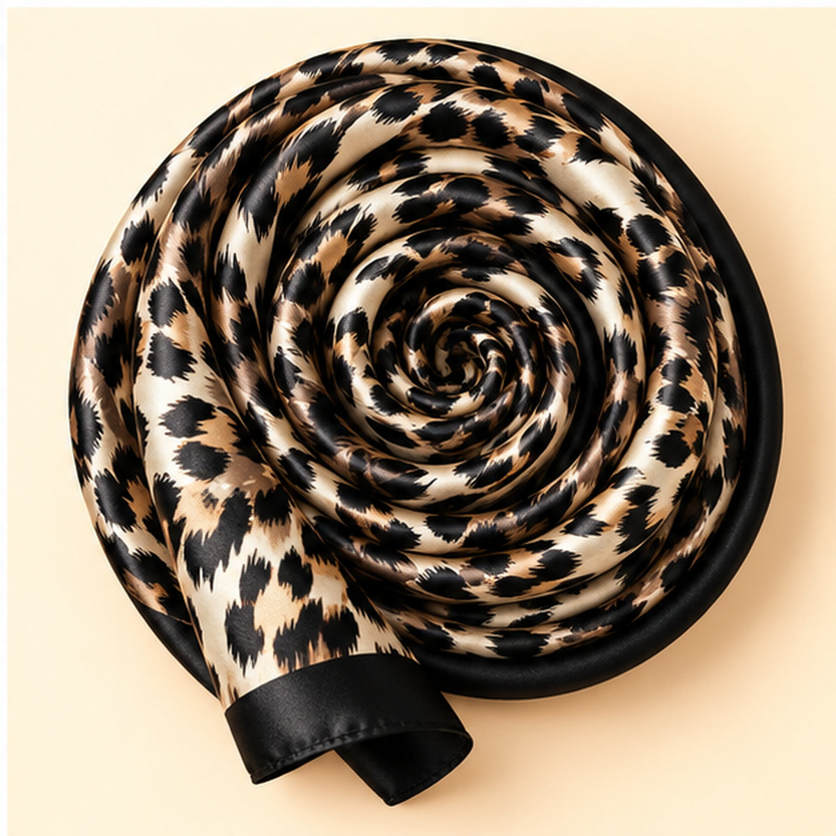 Gloss Muse – Wild & Luxe, print Sable Leopard | Enjoia Jewellery